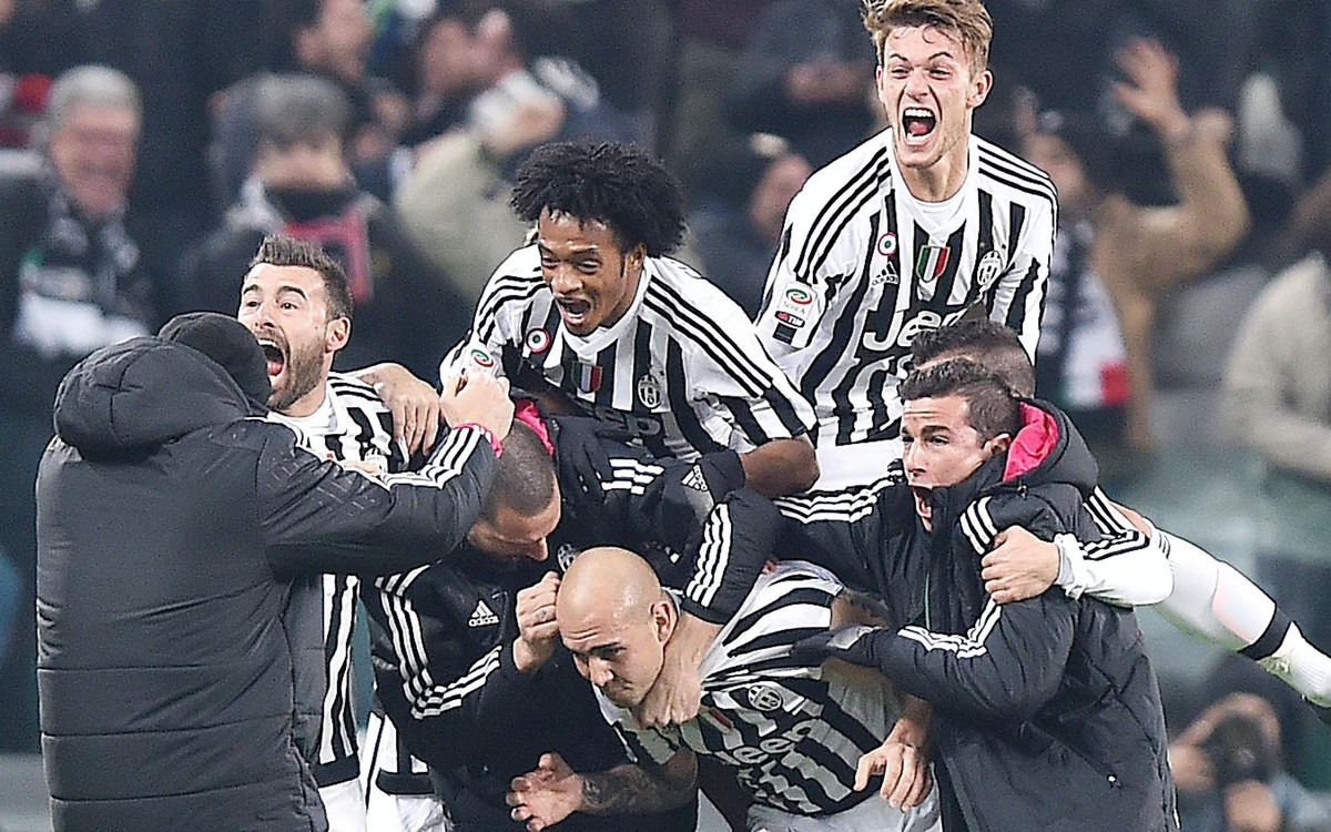 Juves Freude über das 1:0 von Simone Zaza kurz vor Schluss.