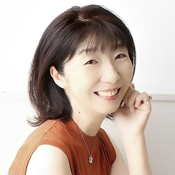 Michiko Aoyama schreibt einen Bestseller nach dem anderen.