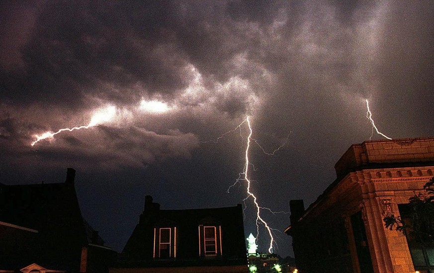 Lightning streaks across the sky as thunder storms pound Schuylkill County, Pa., Tuesday night, June 2, 1998, as two fronts rolled through the county. (AP Photo/Pottsville Republic,Mark Nance)