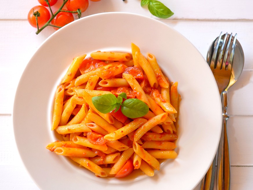 penne pasta sugo al pomodoro tomatensauce essen food kochen italien vegetarisch