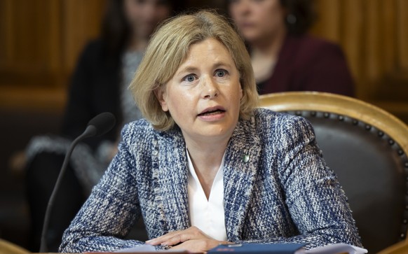 Esther Friedli, SVP-SG, spricht waehrend der Debatte zum Thema &quot;bei haeuslicher Gewalt die Haertefallpraxis nach Artikel 50 AIG garantieren&quot; waehrend der Fruehlingssession der Eidgenoessisch ...