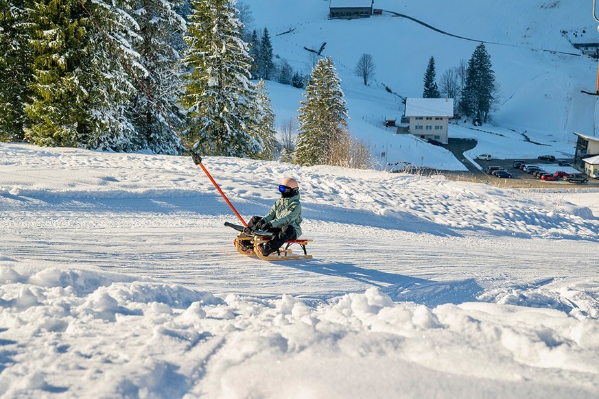 Schlittelbahn Brunni Alpthal mit Schlittel-Skilift Rauszeit Beste Schlittelbahnen der Schweiz
