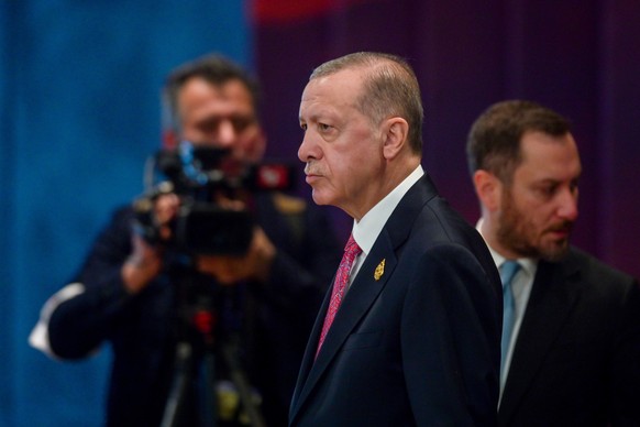 epa10306340 Turkey&#039;s President Recep Tayyip Erdogan arrives for the opening of the G20 Leaders Summit in Bali, Indonesia, 15 November 2022. The 17th Group of Twenty (G20) Heads of State and Gover ...