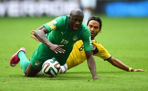 Kämpft schon Dienstagabend gegen Griechenland um die Achtelfinal-Qualifikation: Yaya Touré (links).&nbsp;