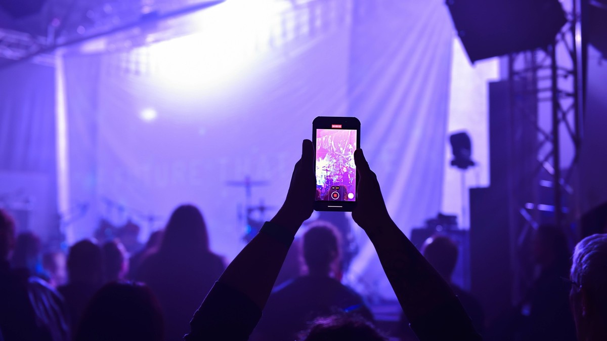 K-nstler-fordern-Handy-Verbot-am-Konzert-doch-die-Veranstalter-sind-skeptisch