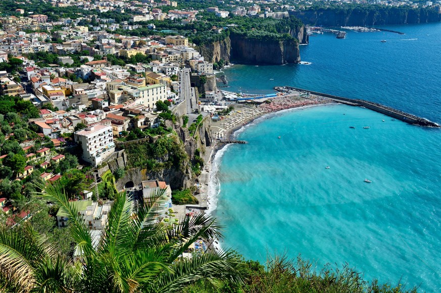 Meta di Sorrento, ist eines der vielen Dörfer der Küste von Sorrento bei Neapel.