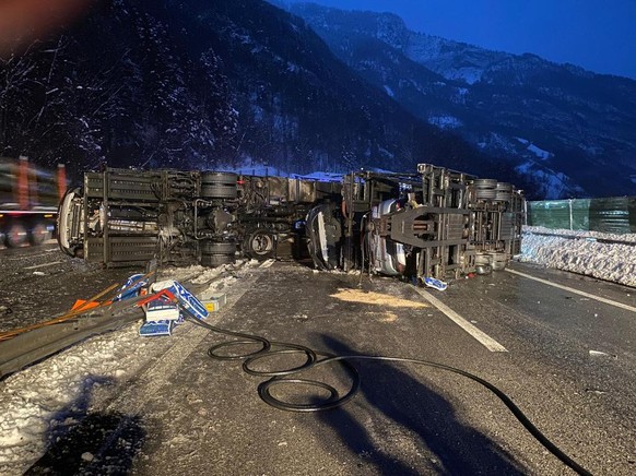 Gekippt auf der Autobahn A2