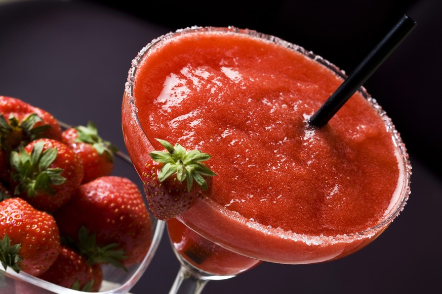 strawberry banana daiquiri old rose daiquiri cocktail frucht trinken alkohol drink