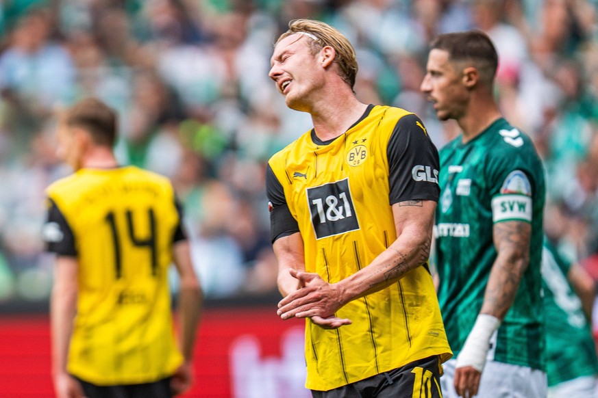 31.08.2024, SV Werder Bremen - Borussia Dortmund, 1. Bundesliga, 2. Spieltag Julian Brandt Borussia Dortmund, 10 hadert nach einer vergebenen Chance Wichtiger Hinweis: Gemaess den Vorgaben der DFL Deu ...