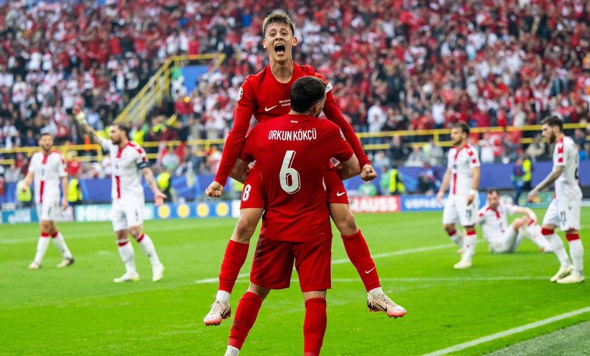 Turkiye v Georgia: Group F - UEFA EURO, EM, Europameisterschaft,Fussball 2024 Arda Gueler is celebrating a not-given goal with Orkun Koekcue of Turkey during the UEFA EURO 2024 group stage match betwe ...