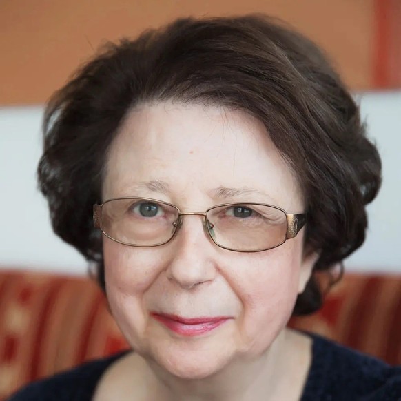 Russische Historikerin, Herausgeberin des «Schwarzbuch Putin»: Galia Ackerman.