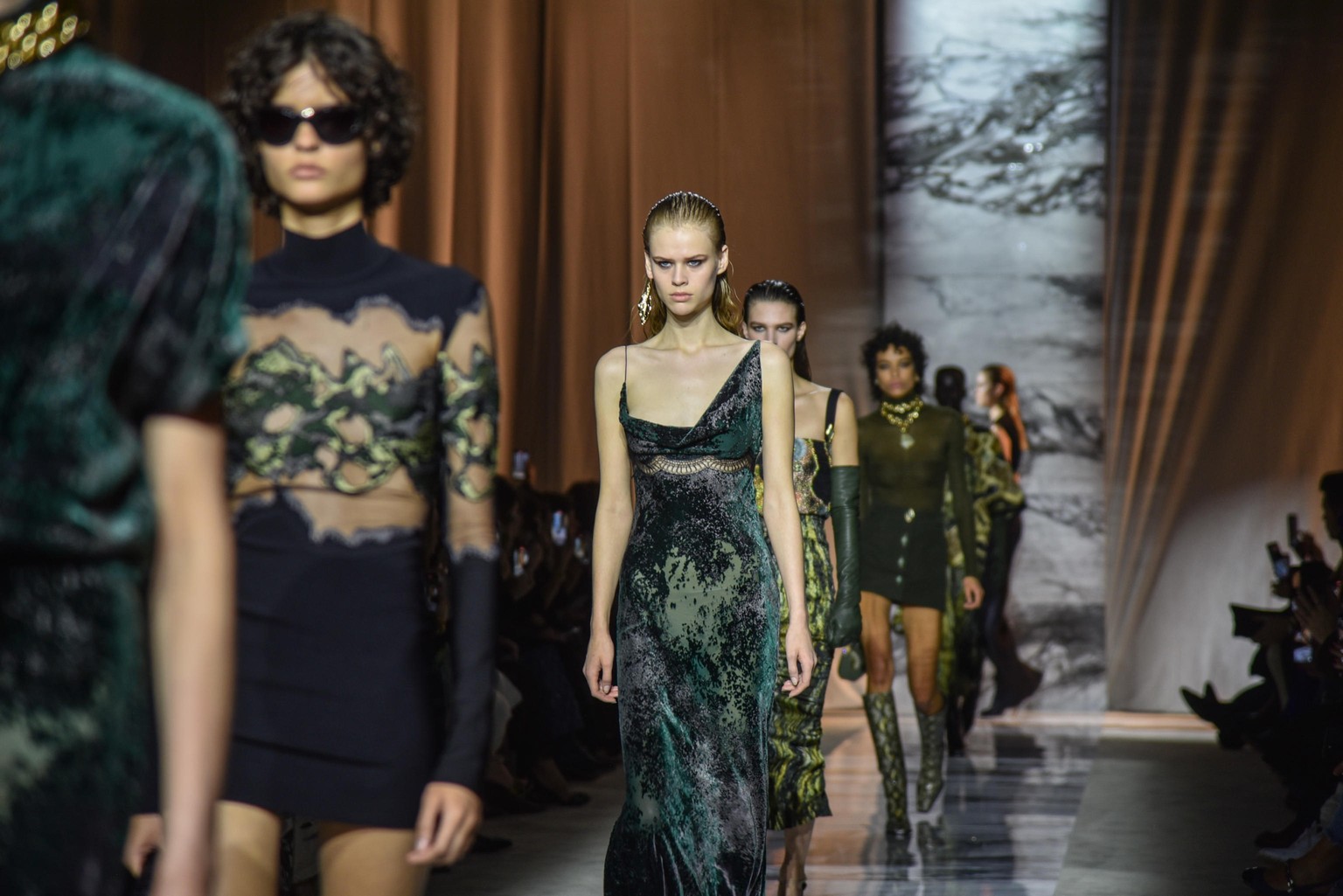 epa11171011 Models wear creations, part of the Roberto Cavalli women&#039;s Fall/Winter 2024/25 collection, presented at Milan&#039;s Fashion Week in Milan, Italy, 21 February 2024. The women&#039;s F ...
