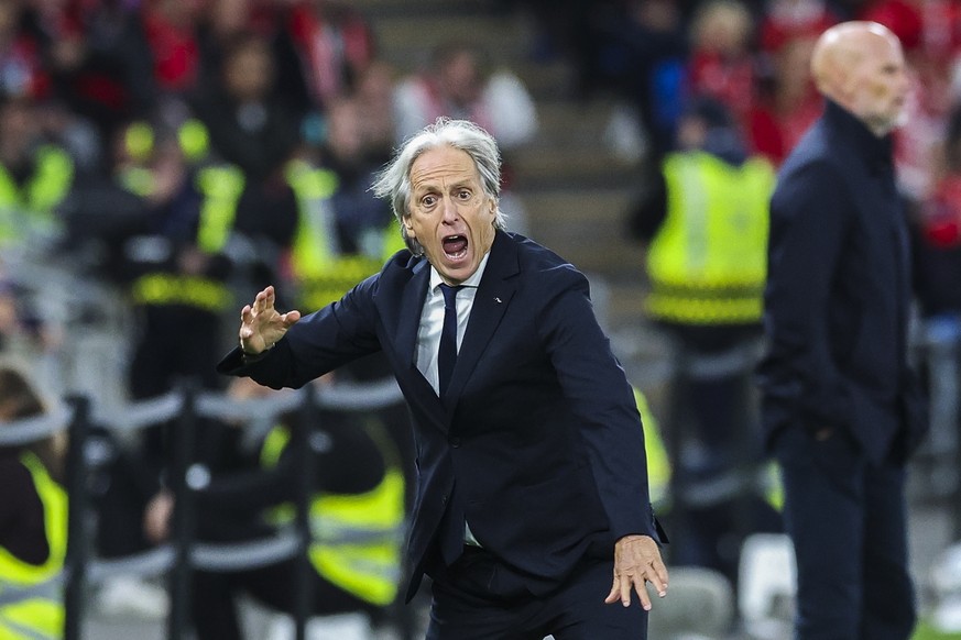 epa13267090 Portugal's national team head coach Jorge Jesus reacts during the UEFA Nations League soccer match between Norway and Portugal at Ullevaal Stadium in Oslo, Norway, 27 September 2026.  ...