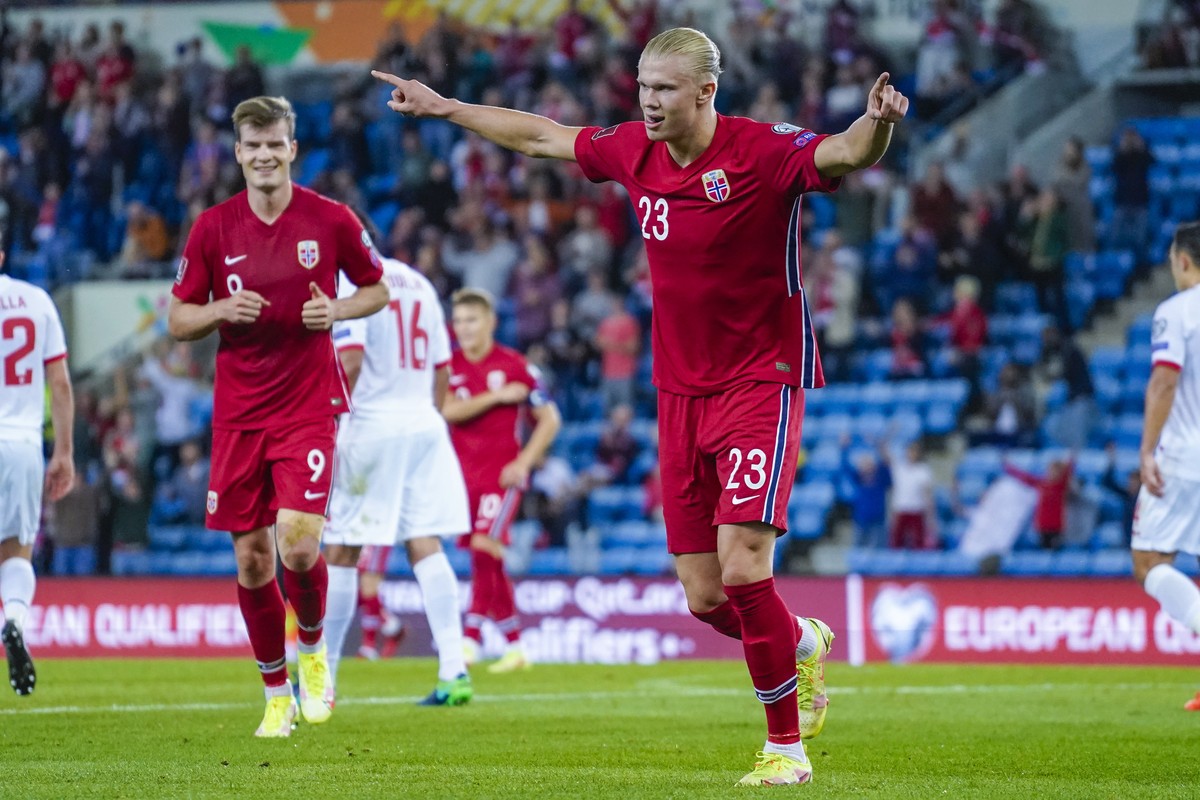 Norway's Erling Haaland celebrates after scoring his side's third goal of the game during the World Cup 2022 group G qualifying soccer match between Norway and Gibraltar at Ullevaal Stadium. ...