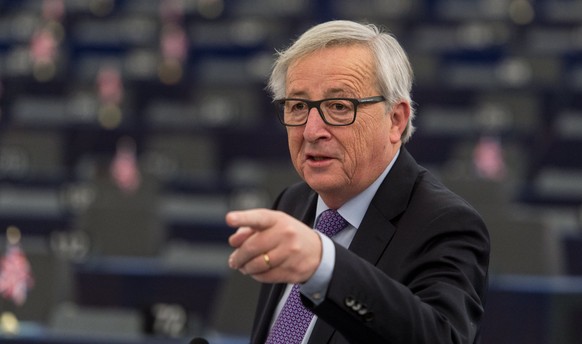 epa06442688 Jean-Claude Juncker, the President of the European Commission, delivers his speech at the European Parliament in Strasbourg, France, 16 January 2018, during the debate about the EU summit and Brexit. Media reports state that Juncker and European Council president Donald Tusk stressed that the EU's doors and hearts were open in case Britain might change its mind on leaving the European Union, dubbed the 'Brexit'.  EPA/PATRICK SEEGER