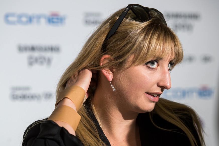 Die Schweizer Tennispielerin Timea Bacsinszky spricht an der Medienkonferenz vor dem Turnier am Samstag, 7. April 2018 in Lugano. Wegen einer Verletzung am der Hand muss Bacsinszky fuer das Turnier fo ...