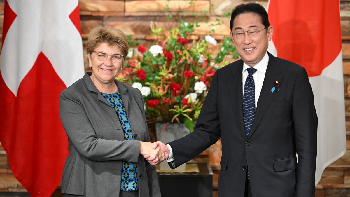 Amherd-regt-in-Japan-moderneres-Freihandelsabkommen-an