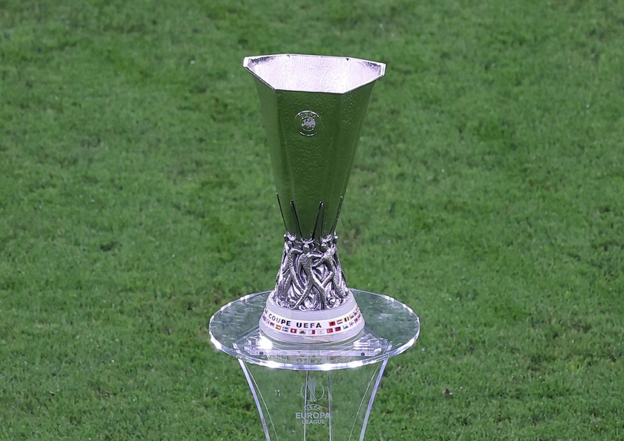 epa08694915 The Europa League trophy on display prior to the UEFA Super Cup final between Bayern Munich and Sevilla FC at the Puskas Arena in Budapest, Hungary, 24 September 2020. EPA/Laszlo Szirtesi  ...