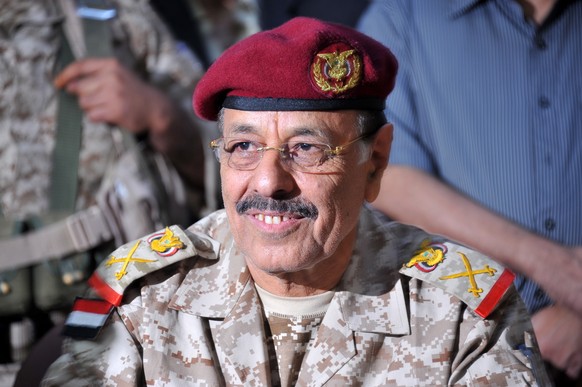 epa09874881 (FILE) - Yemen&#039;s veteran General Ali Mohsen al-Ahmar speaking to media in Sanaa, Yemen, 10 October 2011 (reissued 07 April 2022). According to a statement by Yemen&#039;s information  ...