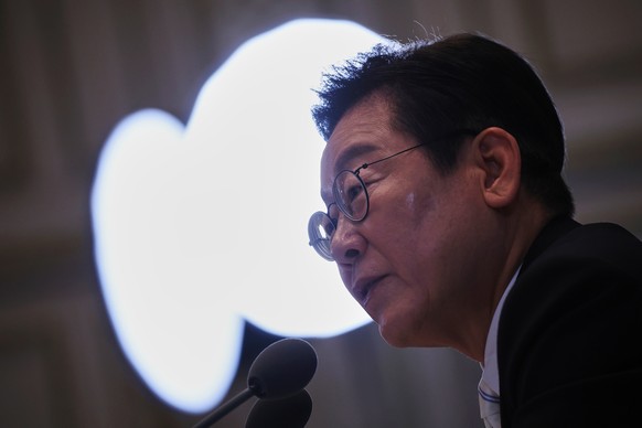 South Korean President Lee Jae Myung speaks during a news conference to mark 100 days in office at the Blue House in Seoul, South Korea, Sept, 11, 2025. (Kim Hong-Ji/Pool Photo via AP)
South Korea Pre ...