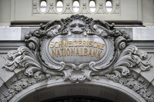 epa11028223 The facade of the Swiss National Bank SNB at the Federal Square (Bundesplatz) prior to an end-of-year press conference of Swiss National Bank (SNB BNS), in Bern, Switzerland, 14 December 2 ...