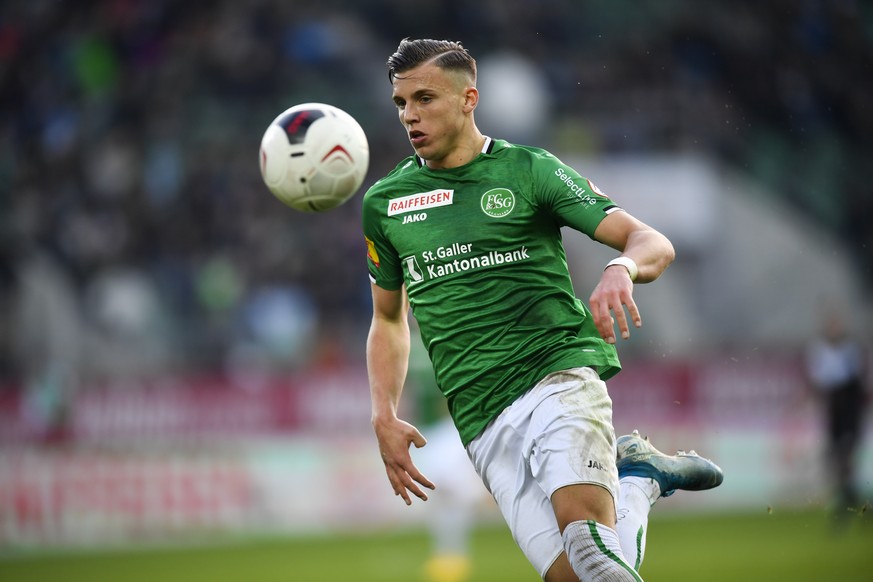 St. Gallens Ermedin Demirovic, beim Fussball Super-League Spiel zwischen dem FC St. Gallen und dem FC Lugano, am Sonntag, 26. Januar 2020, im Kybunpark in St. Gallen. (KEYSTONE/Gian Ehrenzeller)