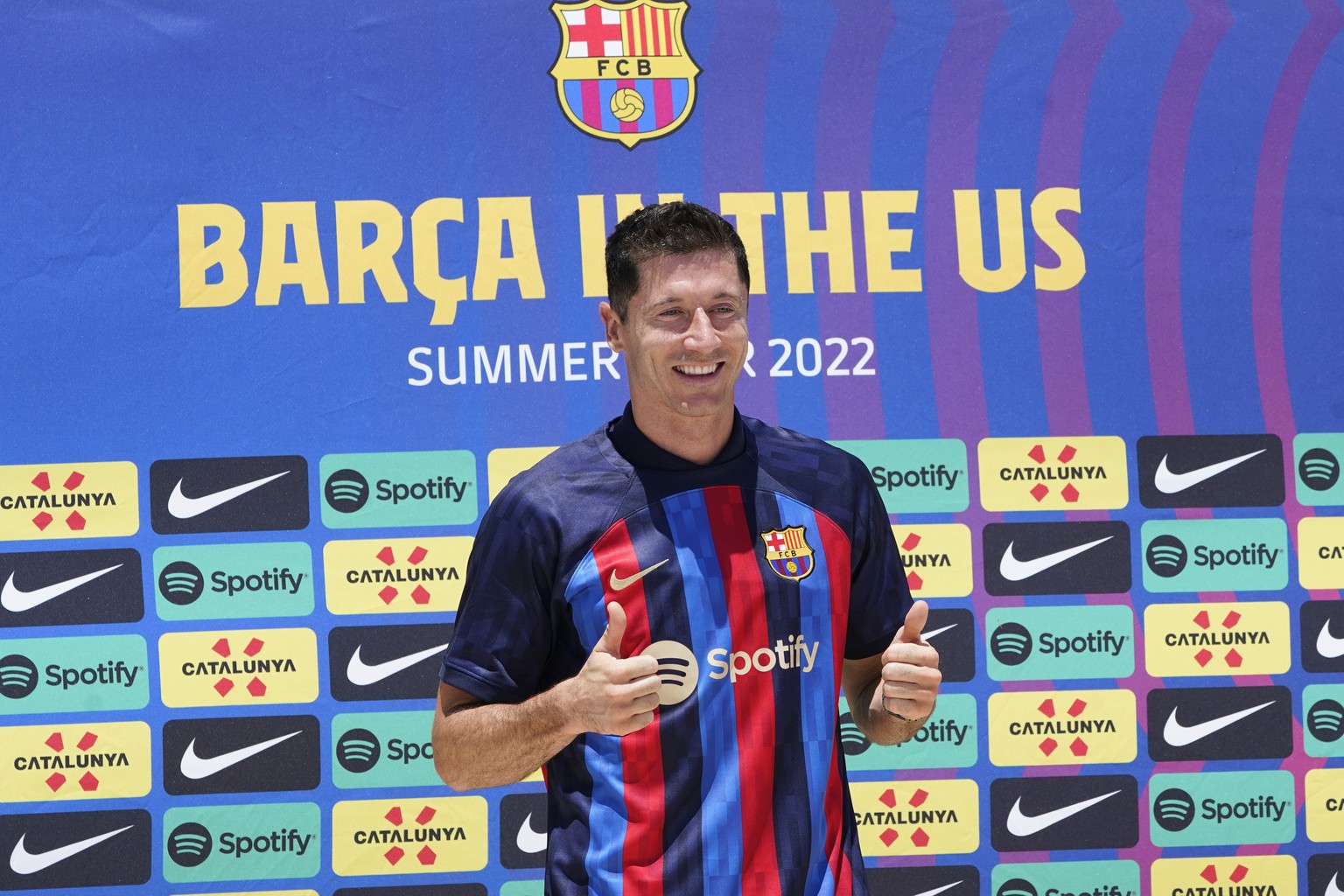 FILE - Robert Lewandowski wears his new FC Barcelona soccer jersey, on July 20, 2022, in Fort Lauderdale, Fla. (AP Photo/Marta Lavandier, File)
Robert Lewandowski