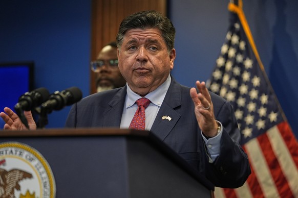 Illinois Gov. JB Pritzker speaks during a press conference Tuesday, Sept. 2, 2025, in Chicago. (AP Photo/Kiichiro Sato)
Trump Chicago