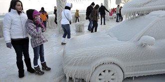 Die 10 häufigsten Mythen übers Autofahren im Winter: Wahr oder falsch?