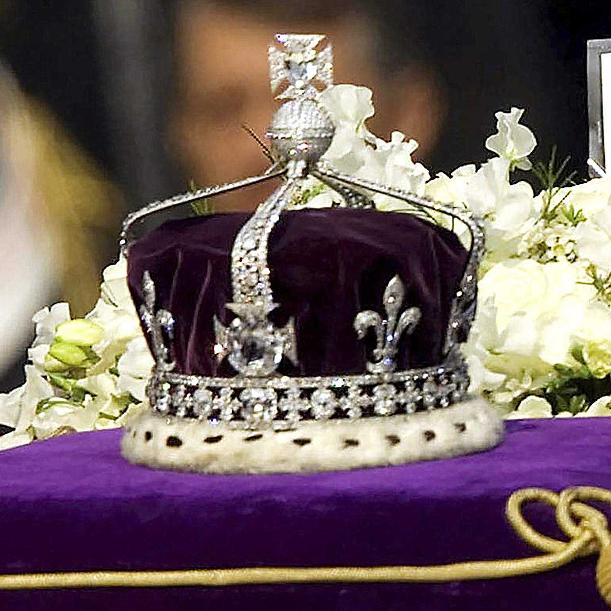 FILE - In this April 5, 2002 file photo, The Koh-i-noor, or "mountain of light," diamond, set in the Maltese Cross at the front of the crown made for Britain's late Queen Mother Elizabe ...
