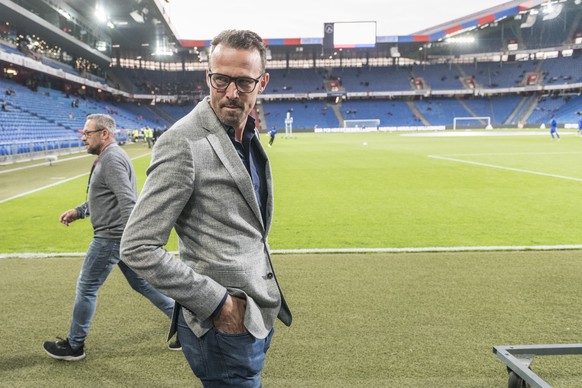 Der Sportchef des FC Basel, Marco Streller, nach einem TV Interview vor dem Fussball Meisterschaftsspiel der Super League, des FC Basel gegen den FC Luzern, am Mittwoch, 26. September 2018, im Stadion ...