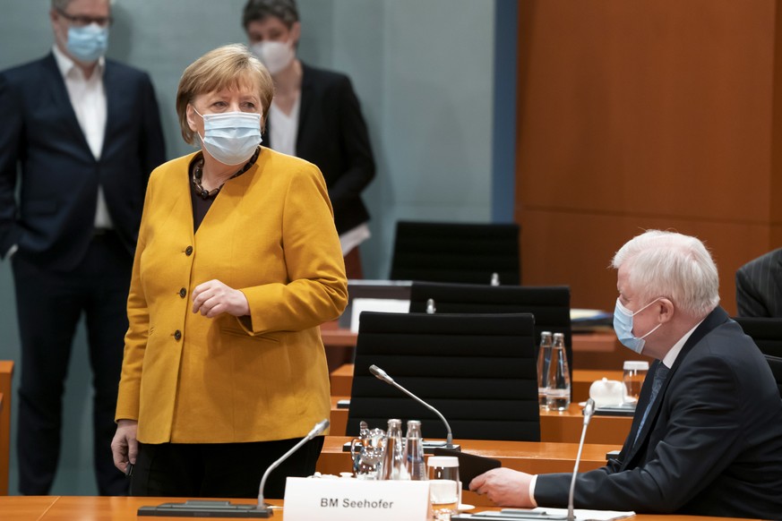 epa09092884 Germany Chancellor Angela Merkel attends during a weekly meeting of the German Cabinet in Berlin, Germany, 24 March 2021. EPA/HENNING SCHACHT / POOL