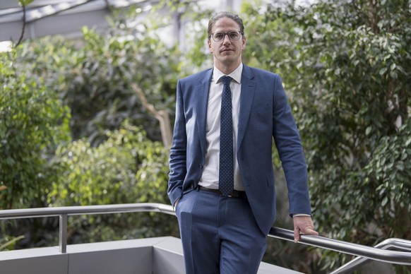 Severin Dressen, Direktor des Zoo Zuerich posiert bei der Eroeffnung der neuen Forschungsstation, am Mittwoch, 18. Dezember 2024 in Zuerich. (Keystone/ Til Buergy)