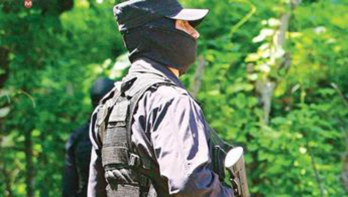 121 Menschen, darunter 46 Kinder, wurden aus der Sektenzentrale in Sicherheit gebracht.