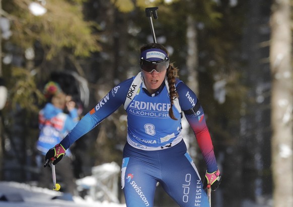 epa09016023 Lena Haecki of Switzerland competes in the Women&#039;s 15km Individual competition at the IBU Biathlon World Championships in Pokljuka, Slovenia, 16 February 2021. EPA/ANTONIO BAT