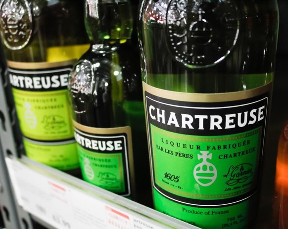 chartreuse liquer drink trinken alkohol cocktail frankreich