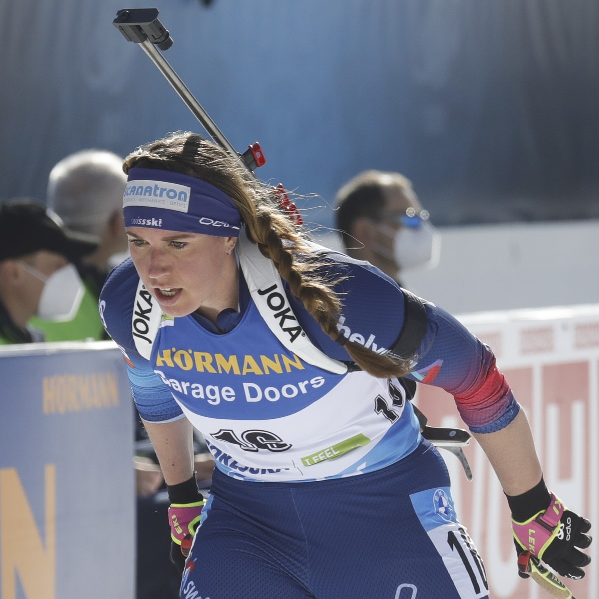 epa09027800 Lena Haecki of Switzerland competes in the Women's 12.5km Mass Start event at the IBU Biathlon World Championships in Pokljuka, Slovenia, 21 February 2021. EPA/ANTONIO BAT