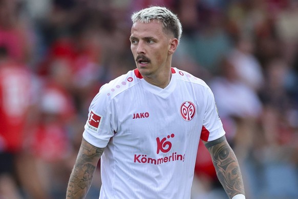 Phillip Tietz 1. FSV Mainz 05 looks dejected during the pre-season friendly match between 1. FSV Mainz 05 and Shabab Al Ahli at Grenzlandstadium Arena on July 31, 2026 in Kufstein, Austria. Photo by M ...