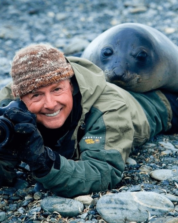 cute news tier fotograf

https://www.reddit.com/r/FunnyAnimals/comments/1h5sw40/animals_disturbing_photographers/