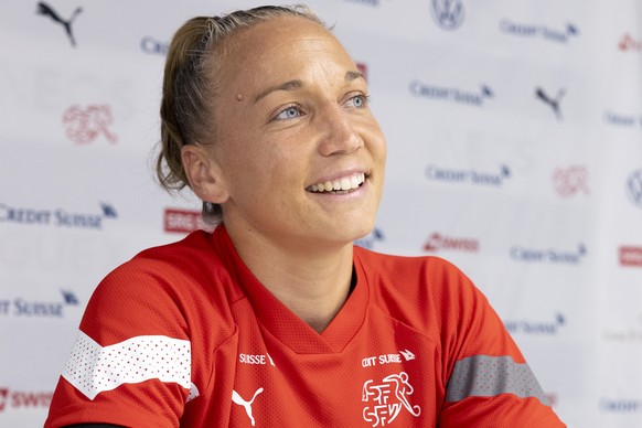 Switzerland&#039;s goalkeeper Gaelle Thalmann talks to the media, during a remotely press conference team one day before the FIFA Women&#039;s World Cup 2023 qualifying round group G soccer match agai ...