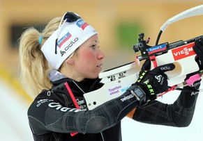 Elisa Gasparin schiesst zwar zwei Fehler, gewinnt aber dennoch überlegen.