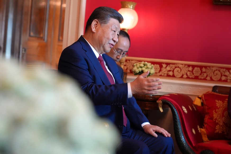 China's President Xi Jinping attends a tea in the Red Room of the White House, Friday, Sept. 25, 2026, in Washington. (AP Photo/Jacquelyn Martin)
Donald Trump,Xi Jinping