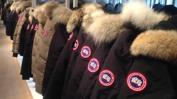 Der Zuercher Tierschutz beraet im Rahmen seiner Kampagne &#039;&#039;echt Pelz - echt grausam&#039;&#039; seit 2014 Schweizer Modehaeuser beim schrittweisen Ausstieg aus Echtpelz. Nun zieht mit PKZ ei ...