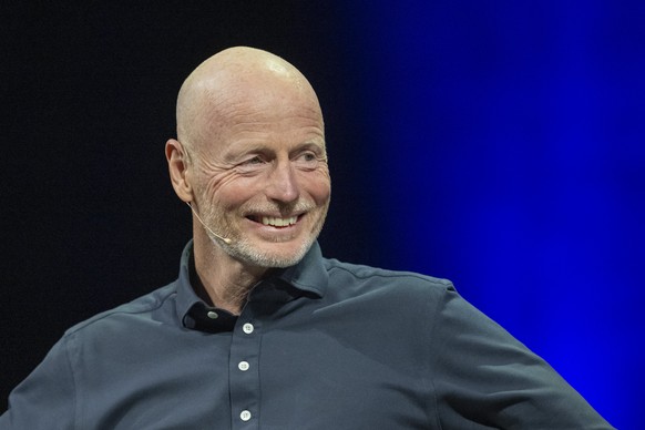 CEO von Ringier, Marc Walder bei einem Podiumgespraech anlaesslich des Swiss Media Forum vom Donnerstag, 15. Mai 2025 im KKL in Luzern. (KEYSTONE/Urs Flueeler).
