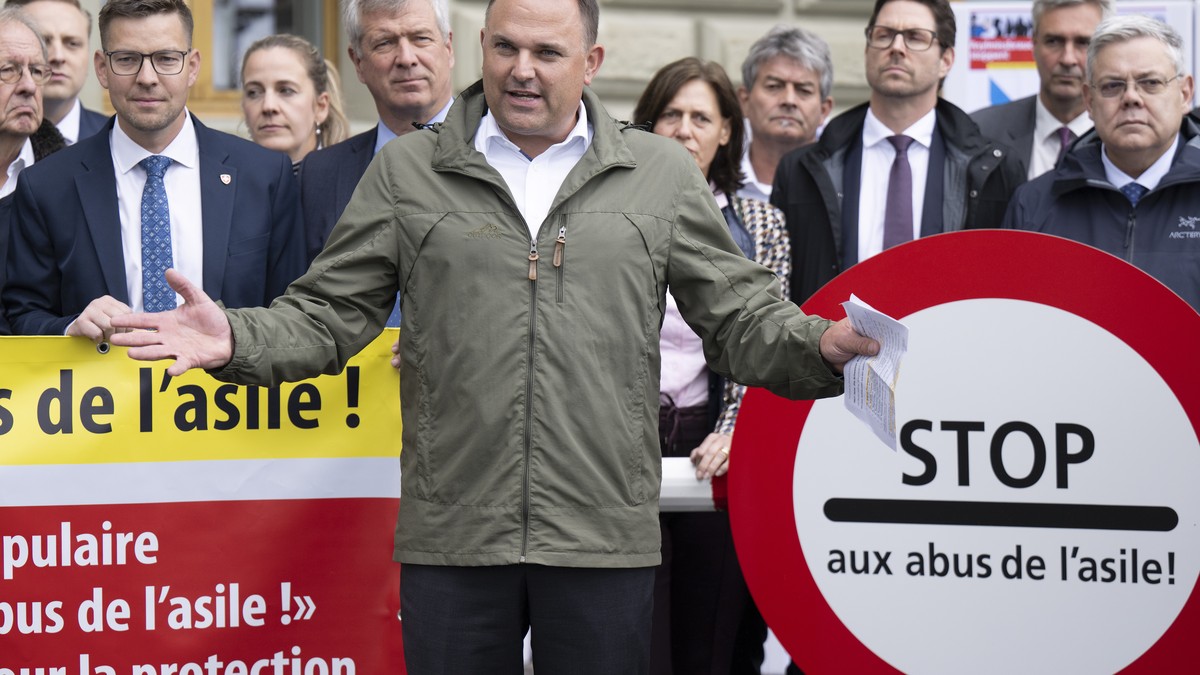 SVP-reicht-Grenzschutz-Initiative-ein
