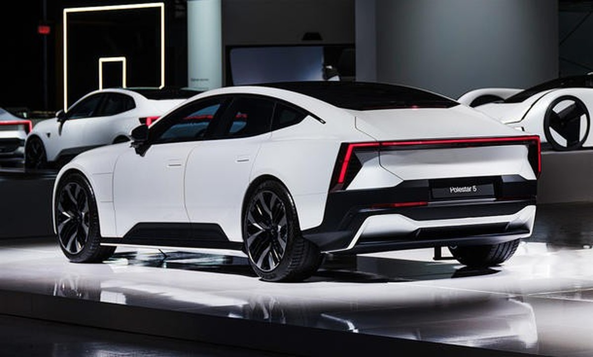 Polestar 5.
