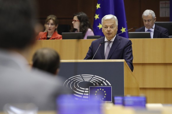 epa09957083 European Commissioner for Justice Didier Reynders addresses a plenary session of the European Parliament in Brussels, Belgium, 19 May 2022. The session's agenda includes debates over the fight against impunity for war crimes in Ukraine, and European solidarity and energy security in the face of Russia's invasion of Ukraine, amid recent gas supply cuts to Poland and Bulgaria.  EPA/OLIVIER HOSLET