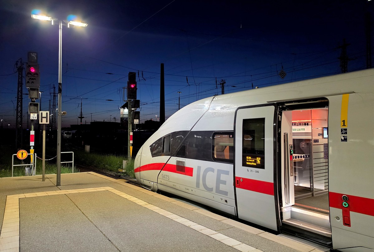 epa13059588 An ICE high-speed train stands at the main station in Bremen, Germany, 23 June 2026. Deutsche Bahn said all trains were being held at stations due to a nationwide disruption to the GSM-R d ...