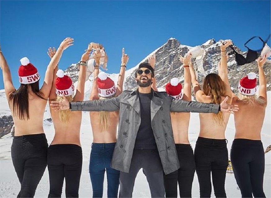 ranveer singh bollywood schweiz berge oben ohne nackt http://www.indiasamvad.co.in/entertainment/ranveer-singh-is-ambassador-of-switzerland-in-pics-17589