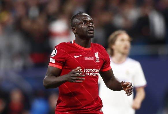 epa09983074 Sadio Mane of Liverpool reacts during the UEFA Champions League final between Liverpool FC and Real Madrid at Stade de France in Saint-Denis, near Paris, France, 28 May 2022. EPA/MOHAMMED  ...